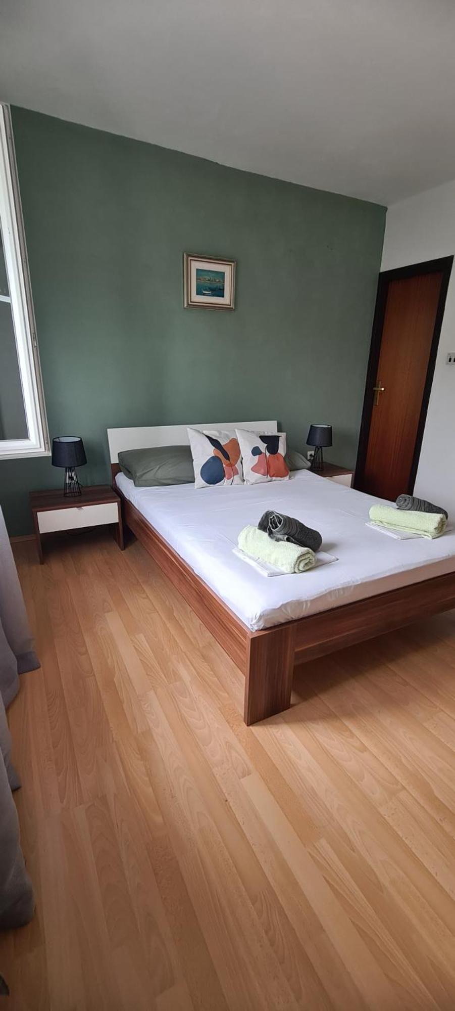 Apartments And Rooms Sanja Sibinj Krmpotski Extérieur photo